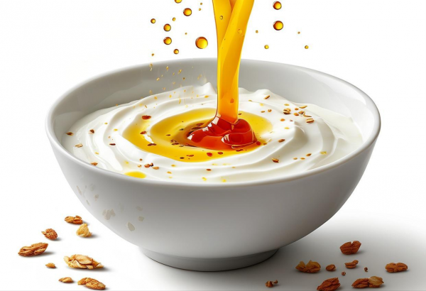 希腊酸奶杯是低卡甜品？果酱+麦片潜藏糖炸弹，300g热量超380大卡